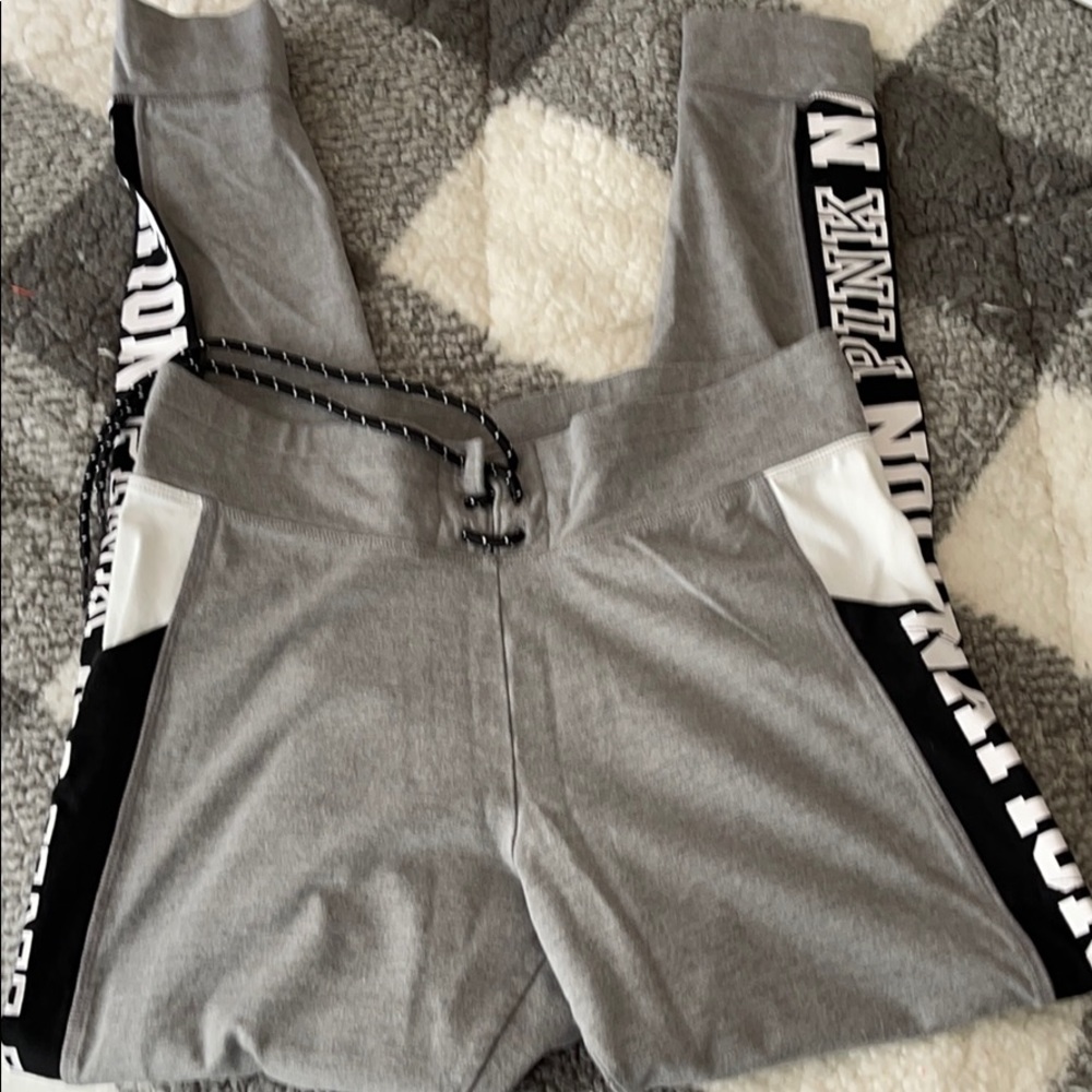 Victoria’s Secret PINK yoga pants